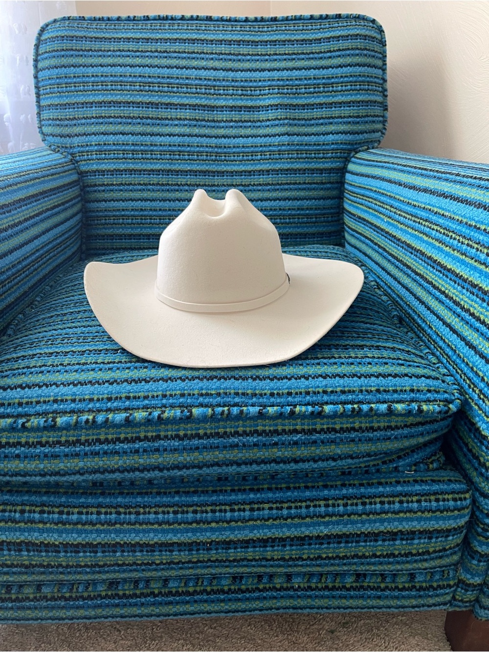 Classic White Cowboy Hat - moonshine spirit